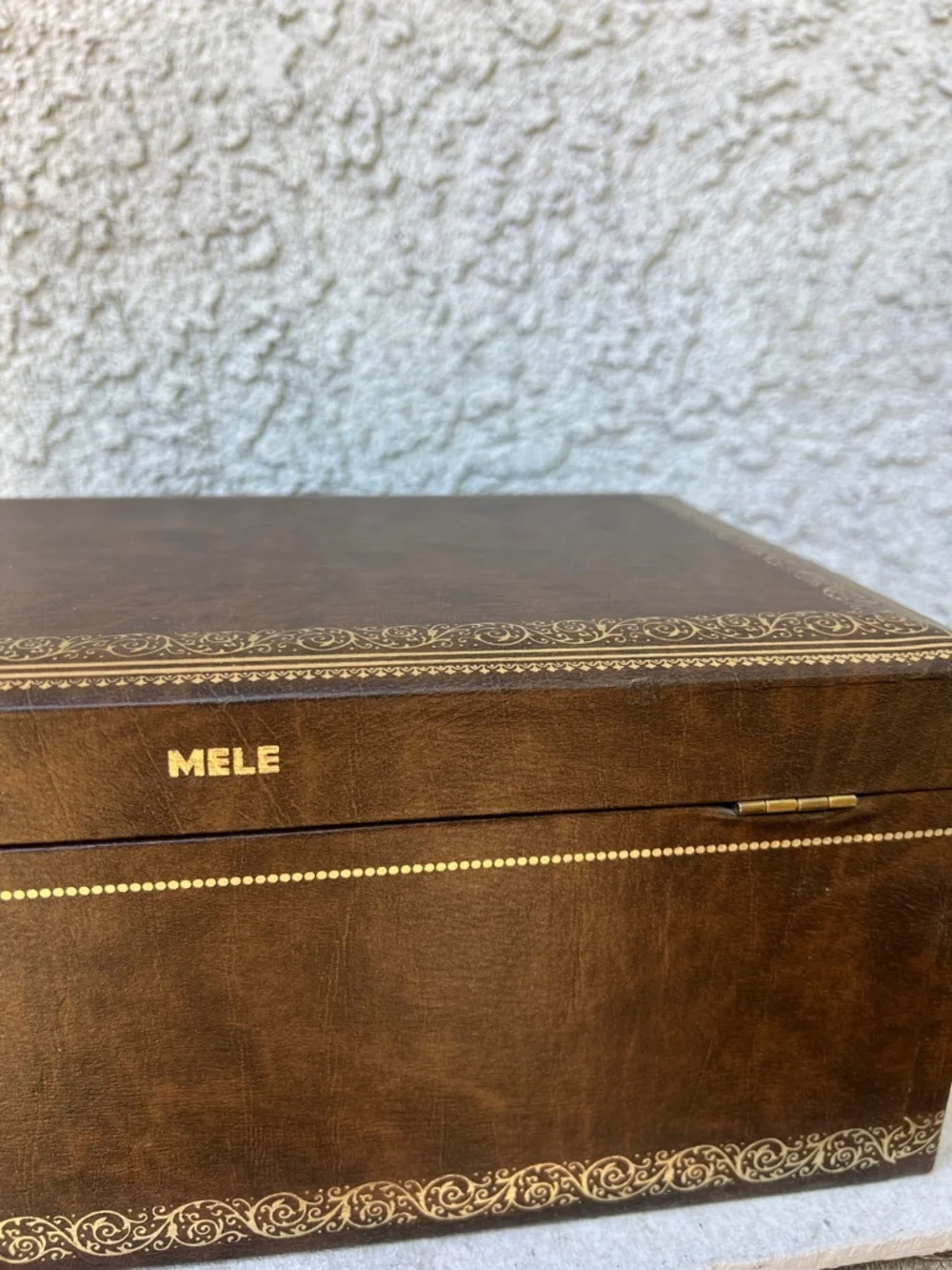 Vintage Mele Classic Brown Jewelry Box Storage Organizer Filigree Gold Accents - Picture 8 of 10